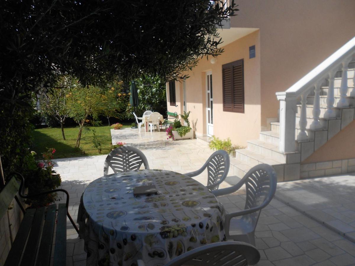 Apartments With A Parking Space Novi Vinodolski - 5587 Екстер'єр фото