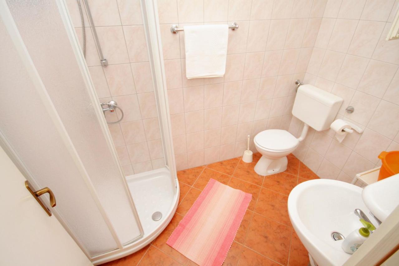 Apartments With A Parking Space Novi Vinodolski - 5587 Екстер'єр фото