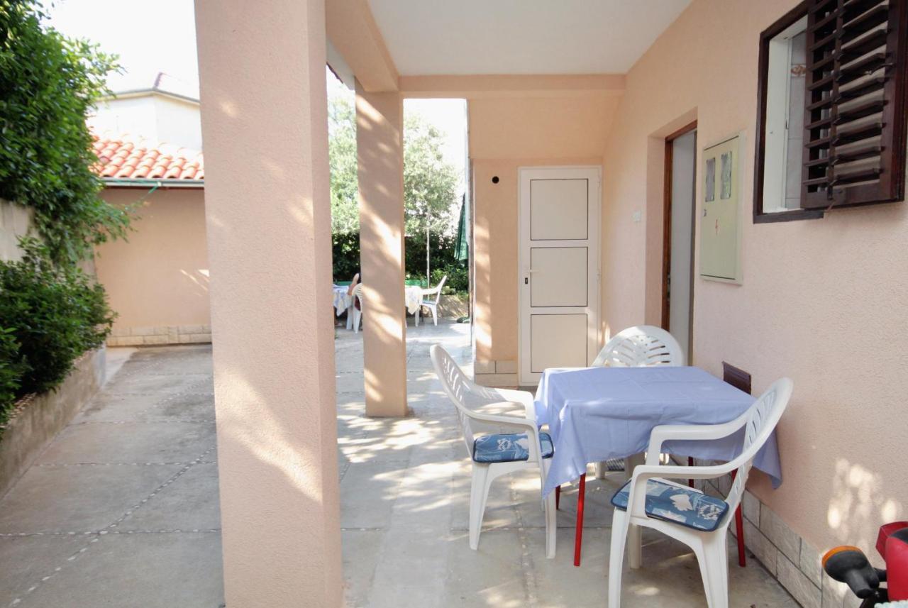Apartments With A Parking Space Novi Vinodolski - 5587 Екстер'єр фото