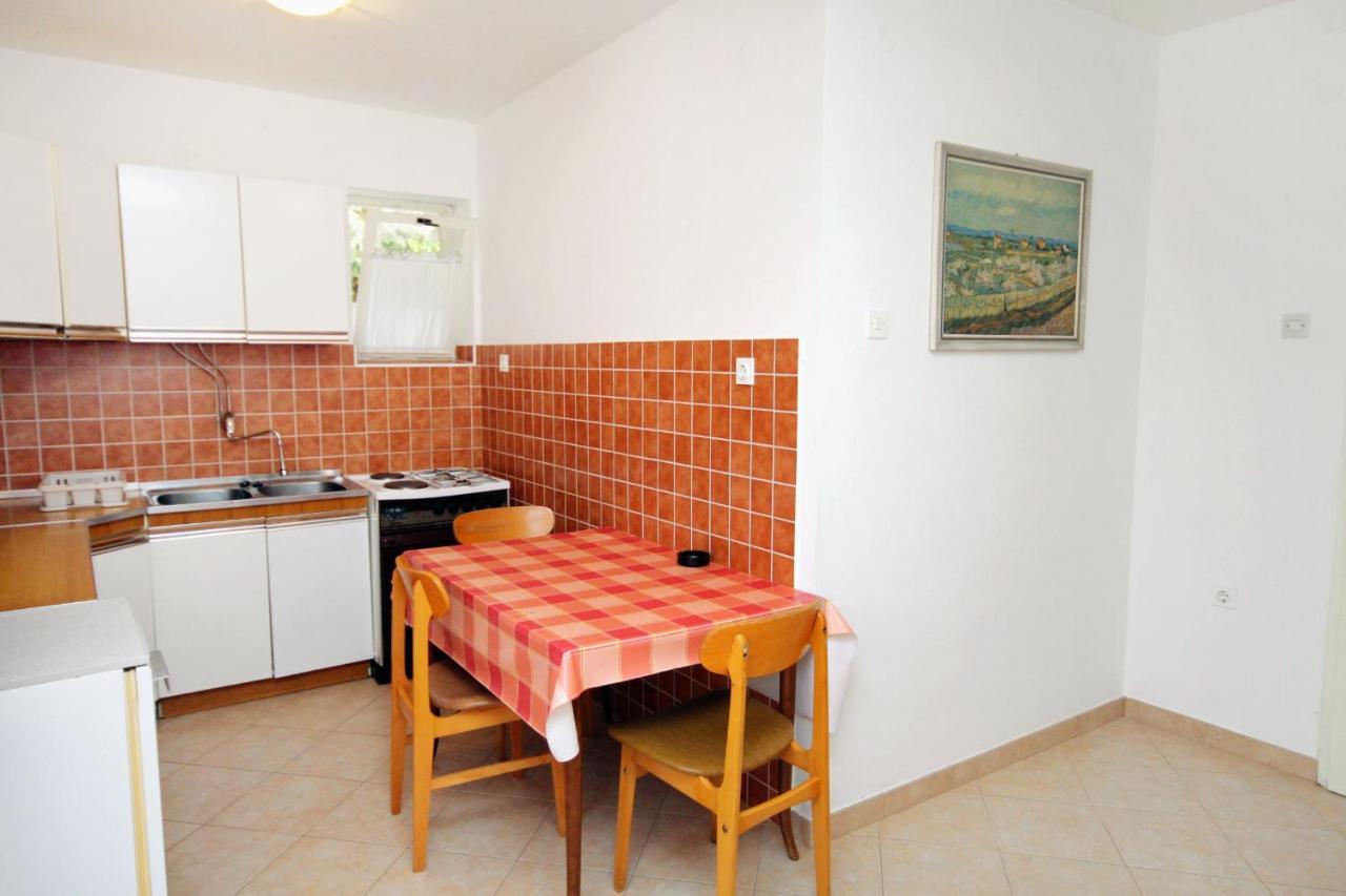 Apartments With A Parking Space Novi Vinodolski - 5587 Екстер'єр фото