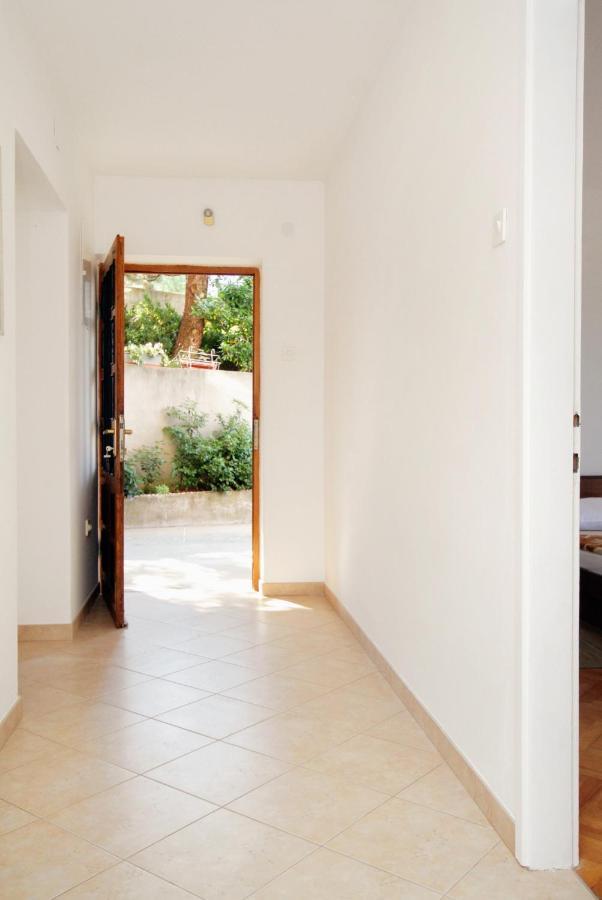 Apartments With A Parking Space Novi Vinodolski - 5587 Екстер'єр фото